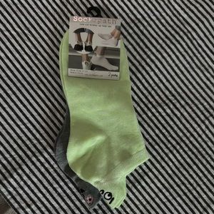 New Sockopath women’s 2pk Low Cut w/expressions on stay up heel tabs sz 4-10